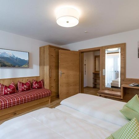 Apartmenthaus Katharina Mayrhofen Bagian luar foto