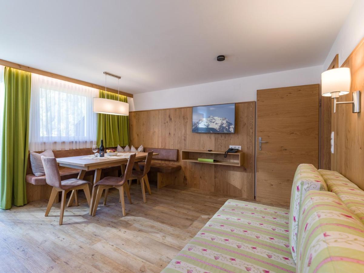 Apartmenthaus Katharina Mayrhofen Bagian luar foto